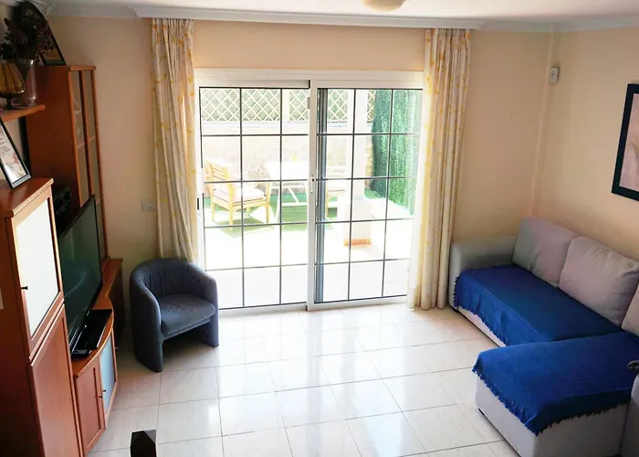 Casa Playa La Pelada * 엘메다노